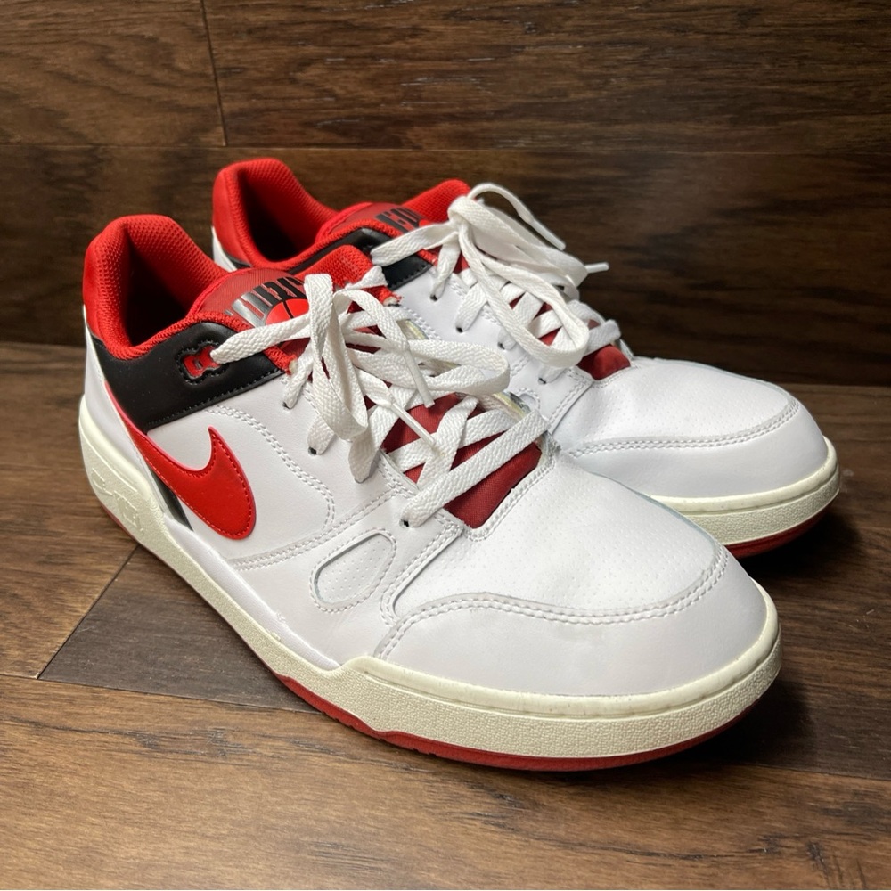 Nike Full Force Low